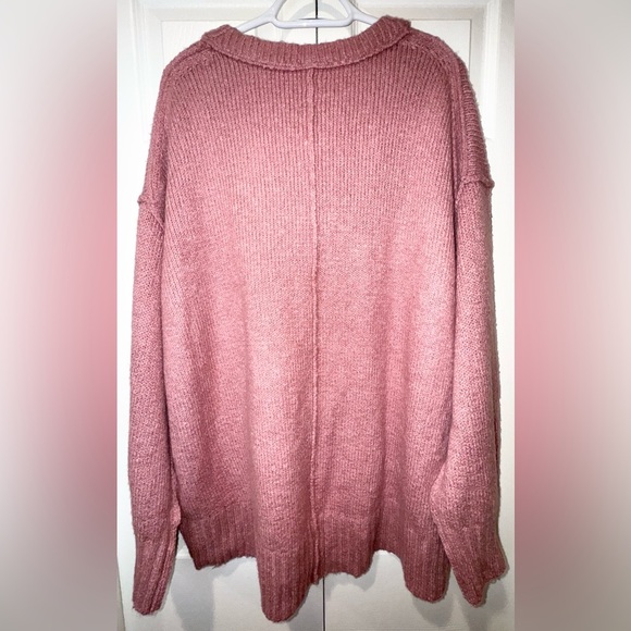 Free People oversized Cozy Pink scoop Neck Sweater. Size Medium. NWOT - Picture 4 of 11